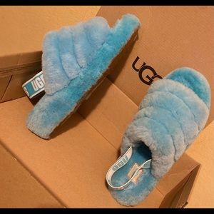 Ugg fluff yeah slides